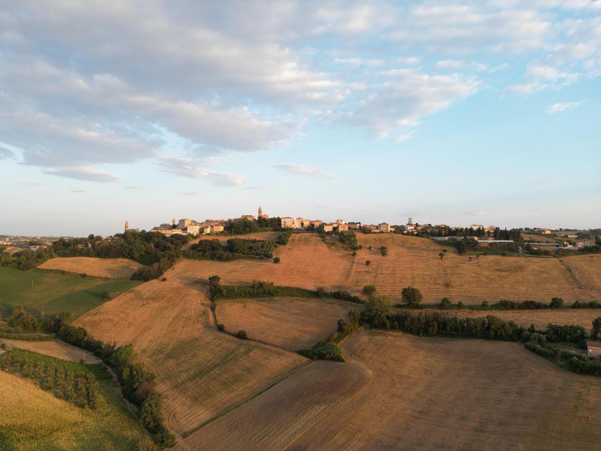 Gastronomic B&B Carlocarla Monte San Pietrangeli Екстериор снимка